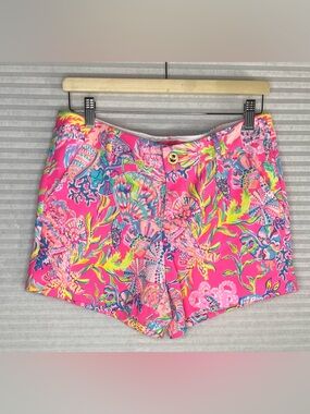Vibrant Pink Patterned Women's Knit Shorts Lilly Pulitzer size 6 colorful beach
